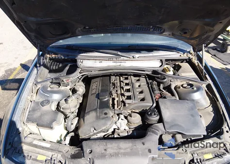 2004 BMW 330Ci z USA, uszkodzony, nr VIN WBABW53474PJ96094